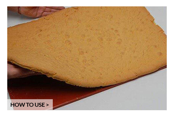 Silikonová pečící podložka Tapis Roulade 32,5 x 32,5 cm Silikomart